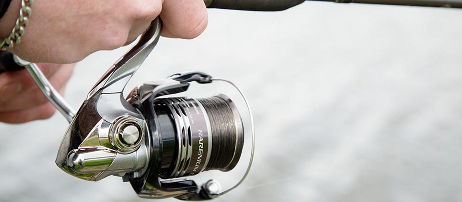 Nylon Angelschnur auf der Spinnrute