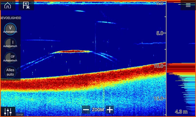 Fishfinder mit traditionellem Sonar